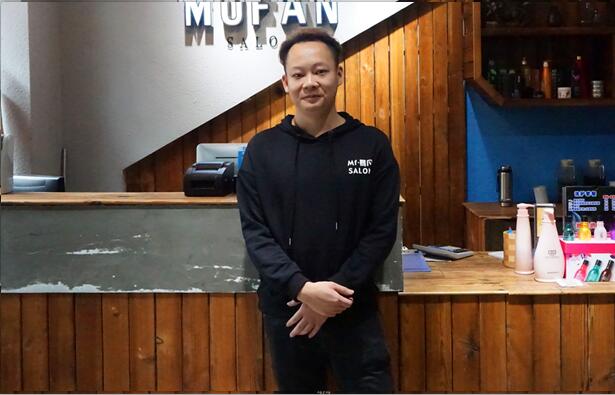 美發(fā)洗頭洗不好，被罵誰(shuí)都會(huì)不